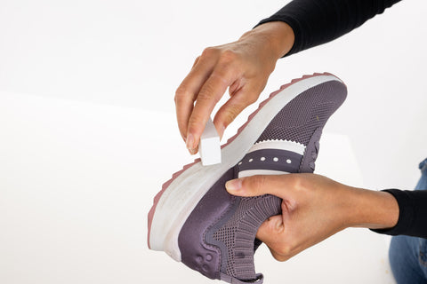 Sneaker Eraser: Čisticí kostka na tenisky