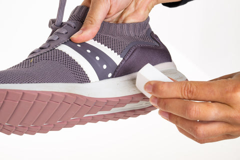 Sneaker Eraser: Čisticí kostka na tenisky
