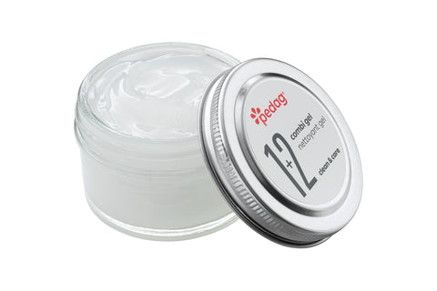Combi Gel: Čisticí a vyživující gel